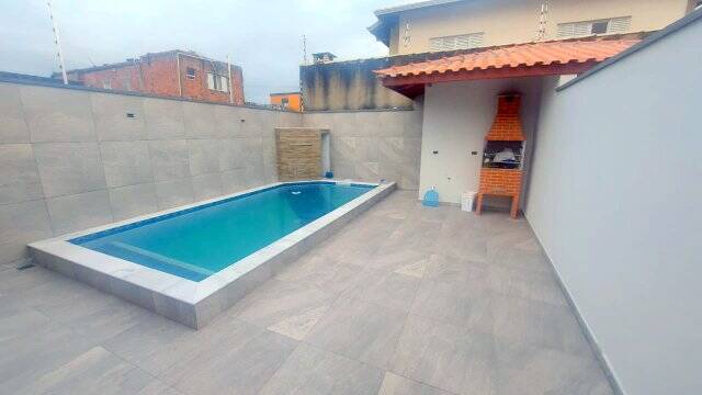 #2685 - Casa para Venda em Peruíbe - SP