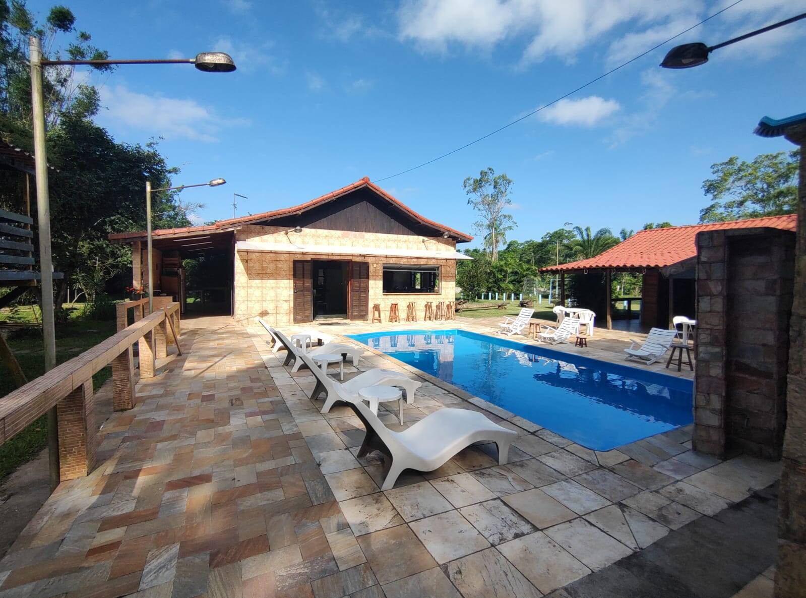 Chácara à venda com 3 quartos, 250m² - Foto 8