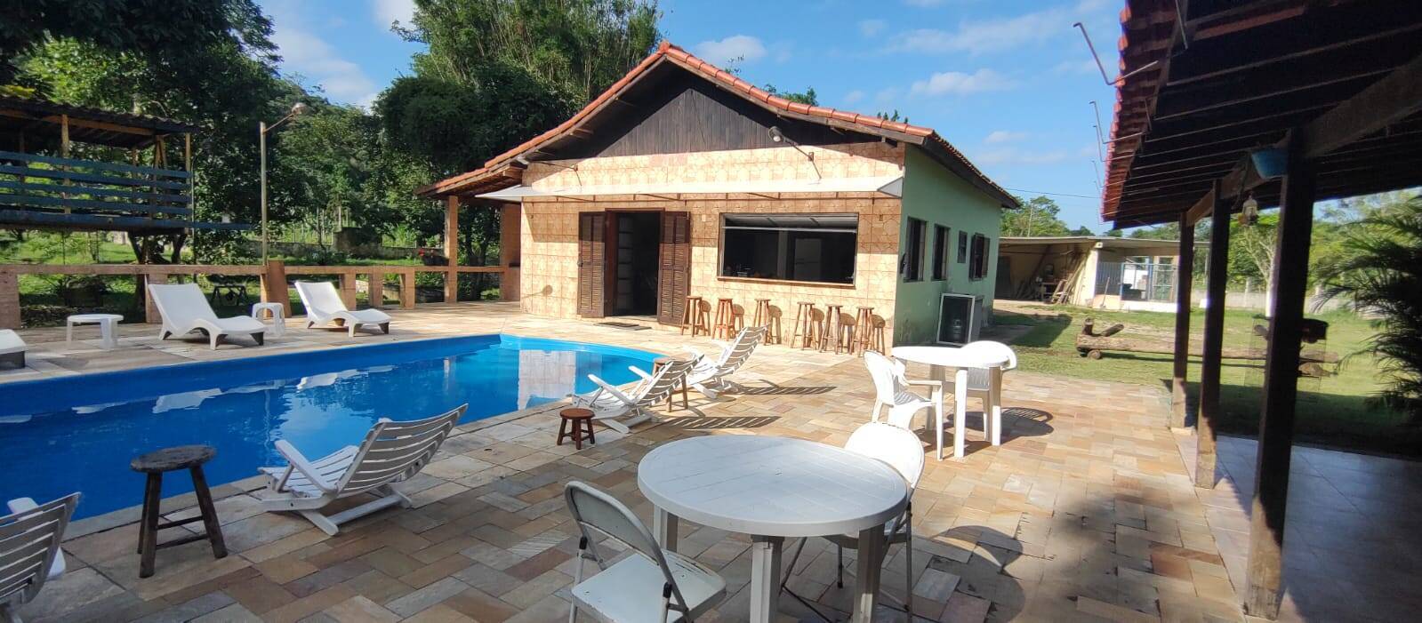 Chácara à venda com 3 quartos, 250m² - Foto 9