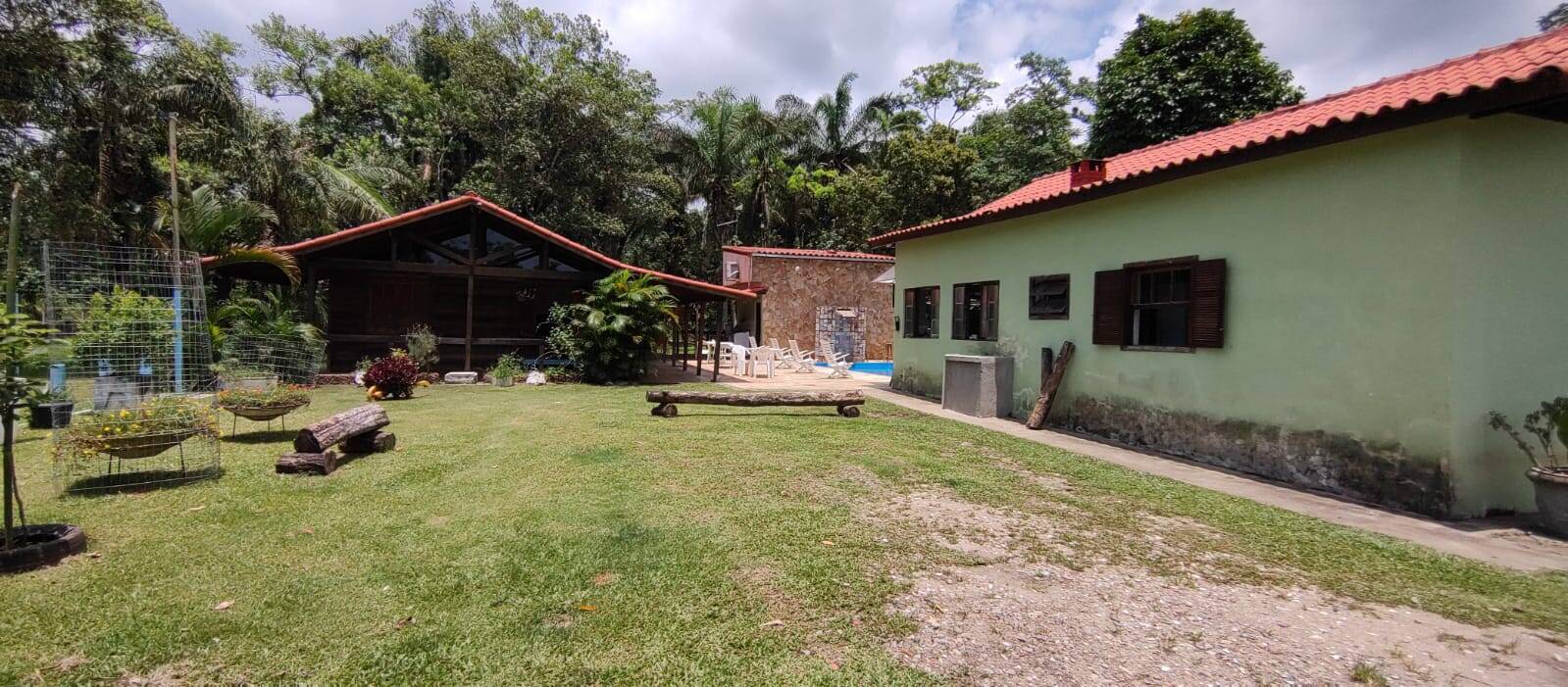 Chácara à venda com 3 quartos, 250m² - Foto 15