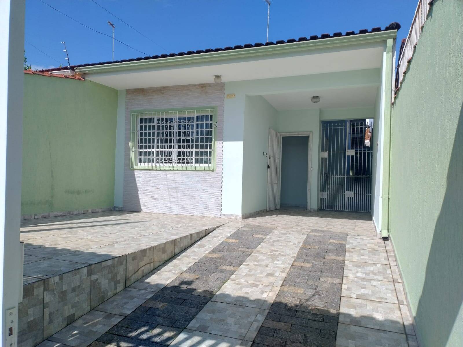 #2777 - Casa para Venda em Peruíbe - SP