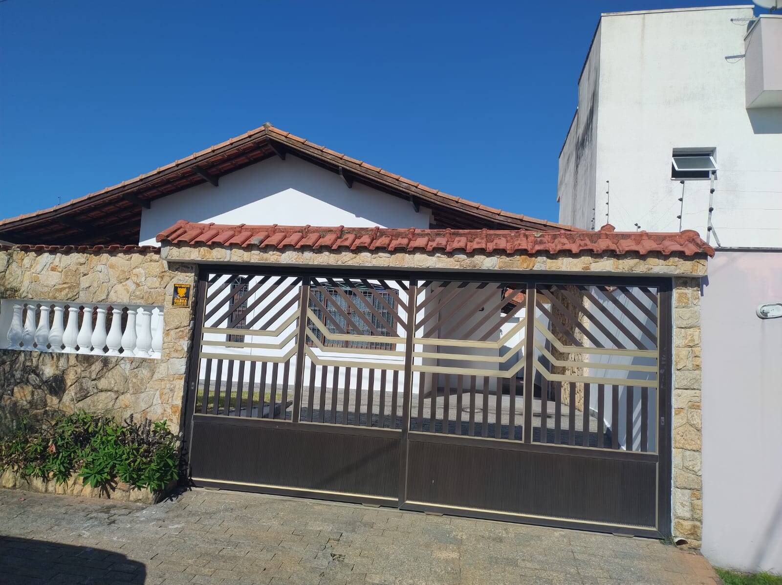 #2812 - Casa para Locação em Peruíbe - SP