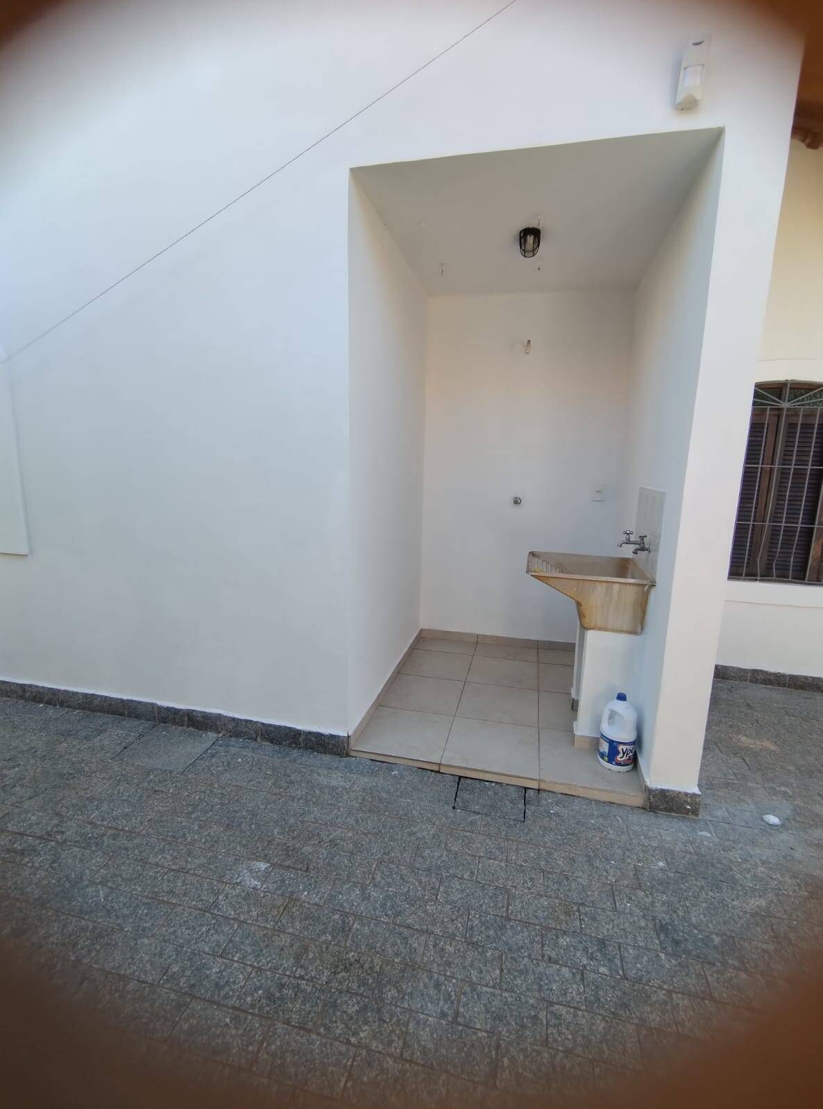 Casa para alugar com 3 quartos, 173m² - Foto 24