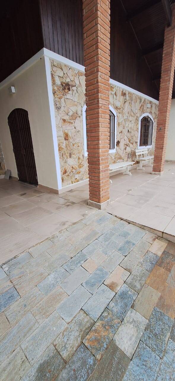 #2457 - Casa para Venda em Peruíbe - SP