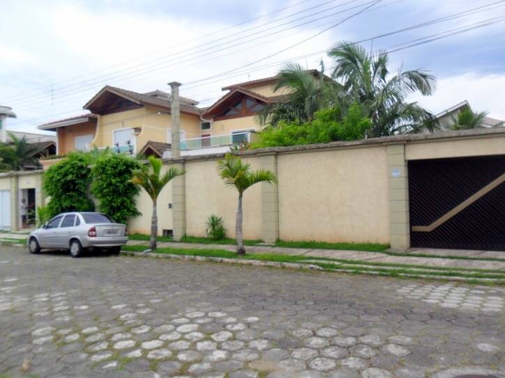 #2170 - Sobrado para Venda em Peruíbe - SP