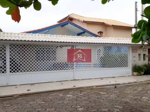 #2449 - Casa para Venda em Peruíbe - SP