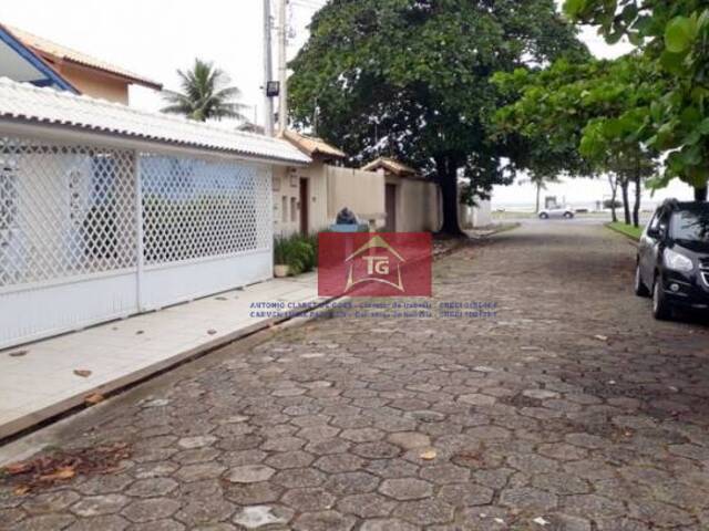 #2449 - Casa para Venda em Peruíbe - SP