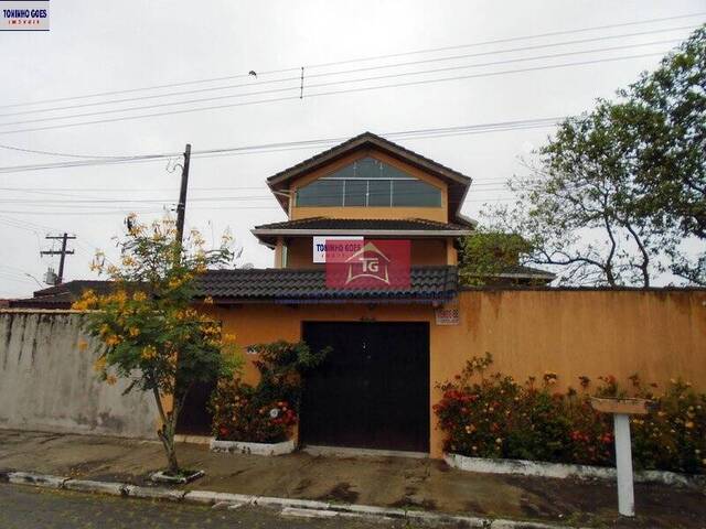 #2472 - Casa para Venda em Peruíbe - SP