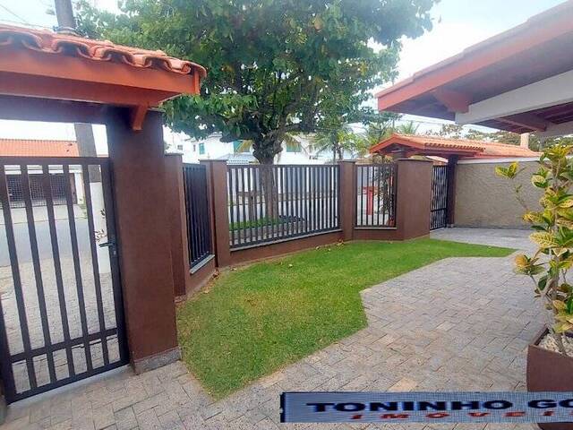 #2706 - Casa para Venda em Peruíbe - SP