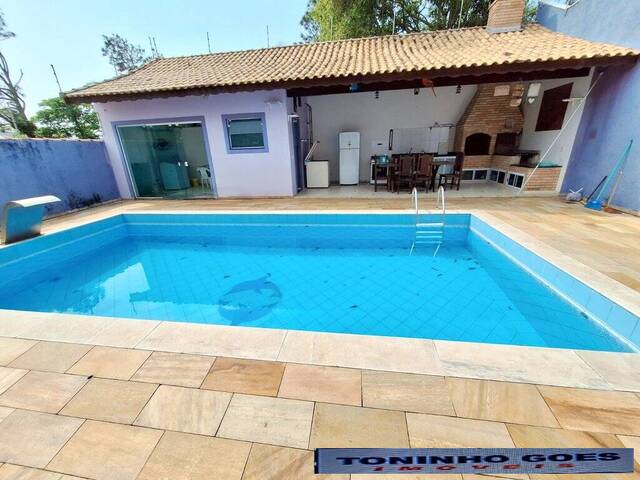 #2724 - Casa para Venda em Peruíbe - SP