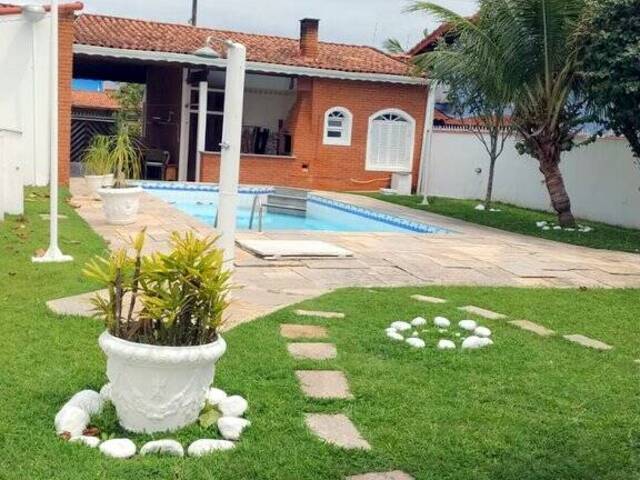 Casa para Venda em Peruíbe - 4