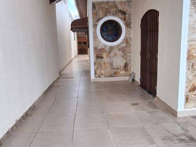 #2457 - Casa para Venda em Peruíbe - SP