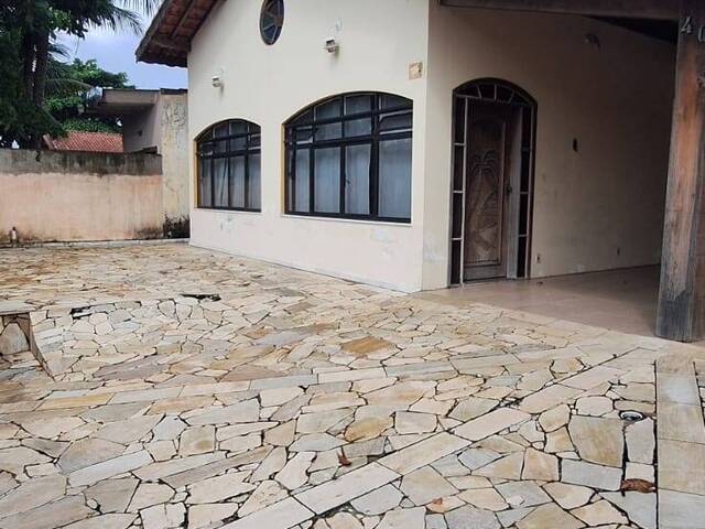 Casa para Venda em Peruíbe - 4