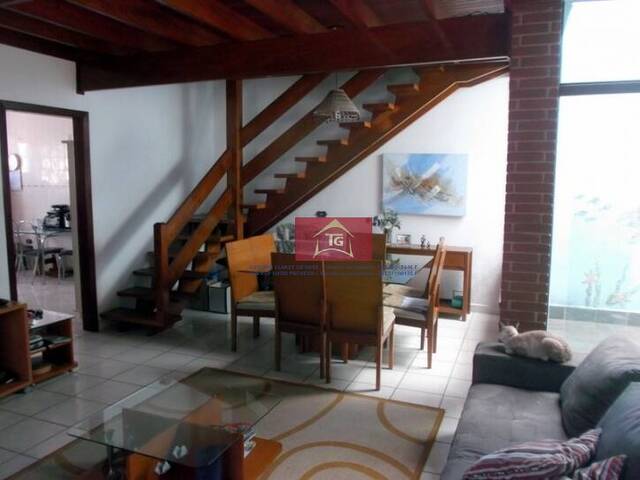 Sobrado para Venda em Peruíbe - 4