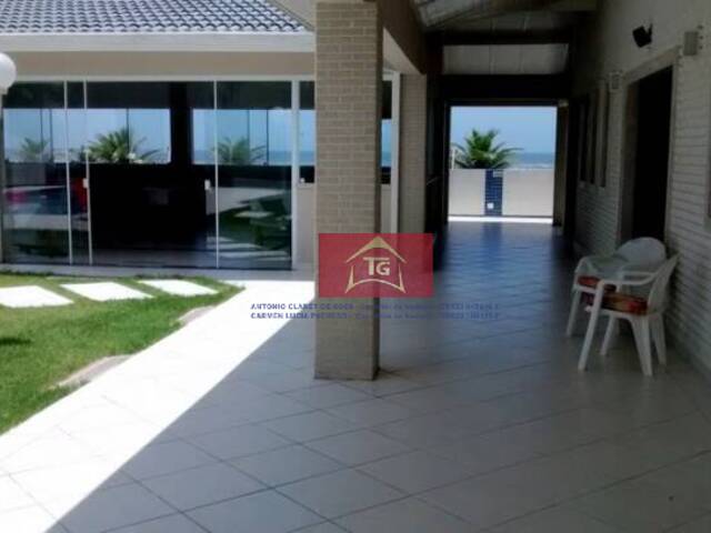 #1980 - Casa para Venda em Peruíbe - SP