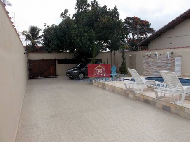 #1987 - Casa para Venda em Peruíbe - SP